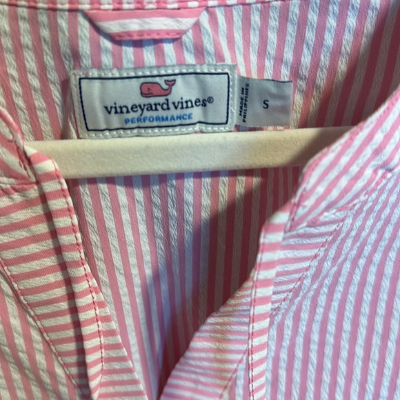 Vineyard Vines small never worn performance dress pink white. - Picture 2 of 4